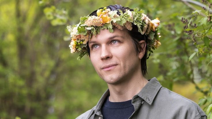 Tystlåten Rockstjärna Låter Orden Sjunga